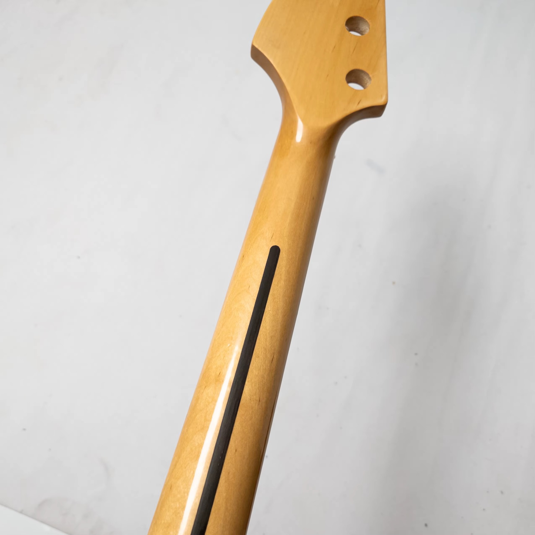Fretless 4 Telli Bas Gitar Sap - Bass Guitar Fretless incelemesi ve fiyatı