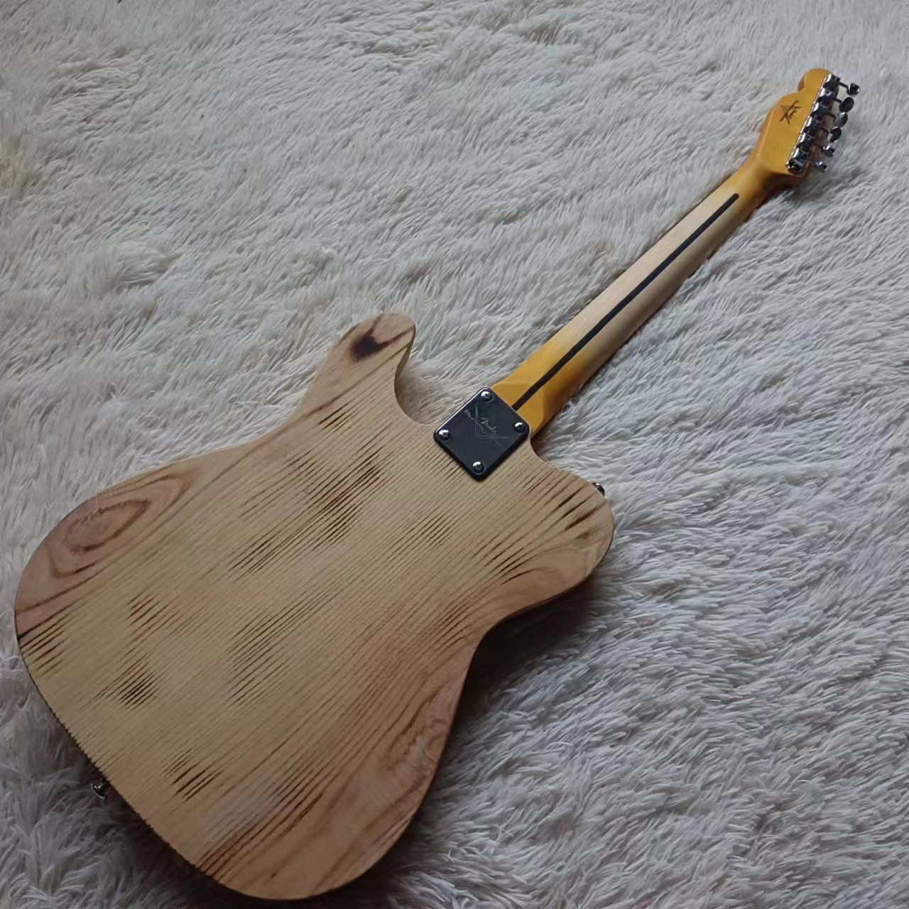 Çin Fabrikası 6 Telli Doğal Ah - Bass Guitar Fretless incelemesi ve fiyatı