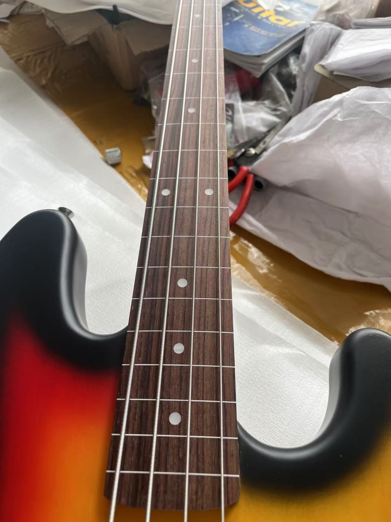 Yüksek kaliteli 4 telli elektr - Bass Guitar Fretless incelemesi ve fiyatı